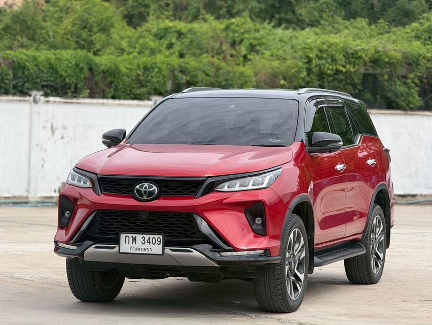 Toyota Fortuner 2.8Legender 4wd ปี21