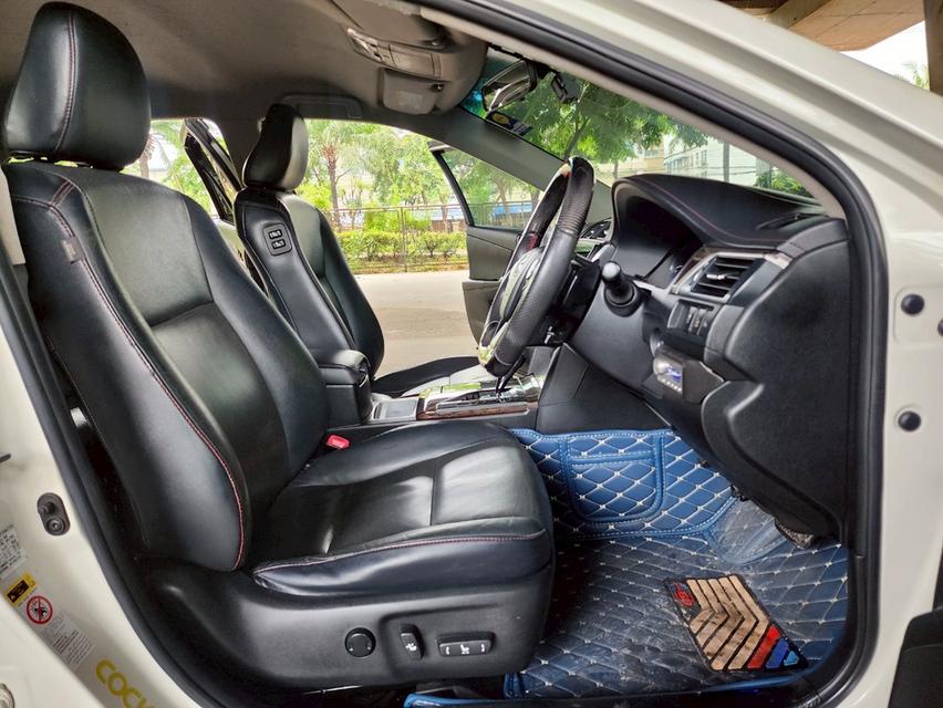 ขายรถ Toyota Camry 2.0G Estimo ปี 2015 สีขาว เกียร์ออโต้ 11