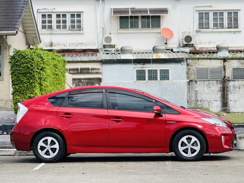 ขายรถยนต์ toyota prius 1.8 top oftion รูปย่อยที่ 2