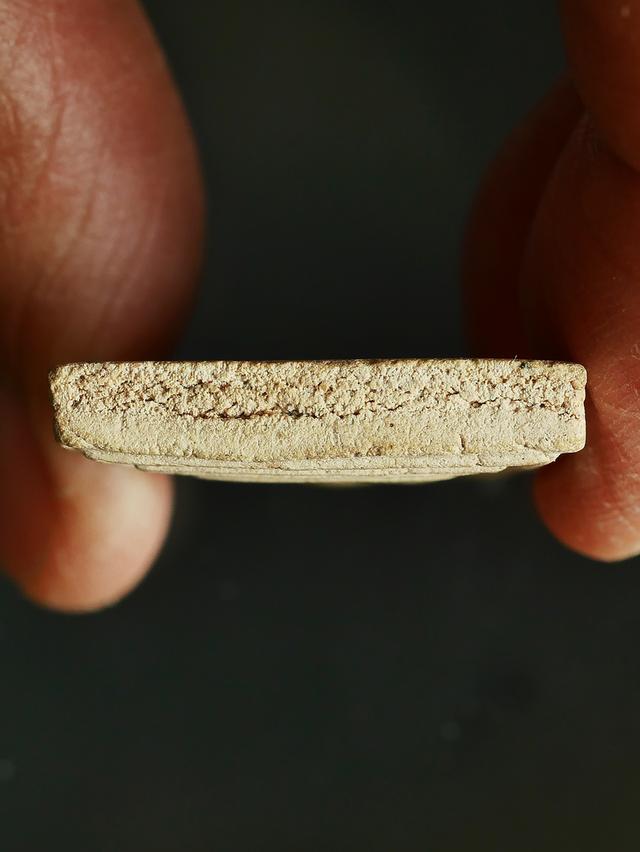 พระผงรุ่นห้ามหาเมตตา หลวงพ่อพรหม วัดช่องแค ปี 2516....เก่า เดิมๆ รูปที่ 13