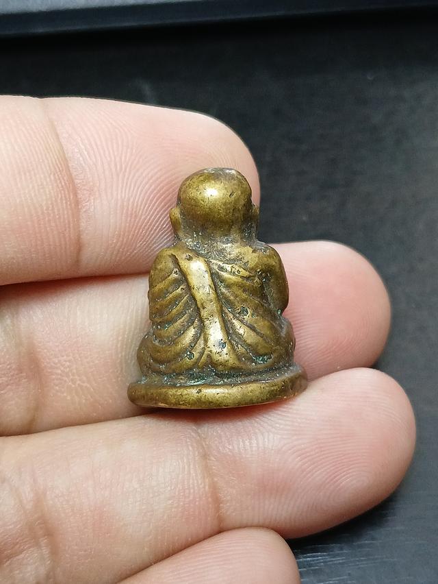 หลวงพ่อเงิน พิมพ์นิยม รูปที่ 2