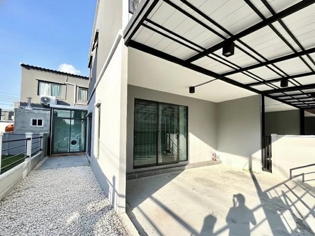 ให้เช่าทาวน์โฮม 2 ชั้น 140 ตร.ม. โครงการ Pleno สุขุมวิท-บางนา 2 หลังมุม ใกล้เมกะบางนา 1