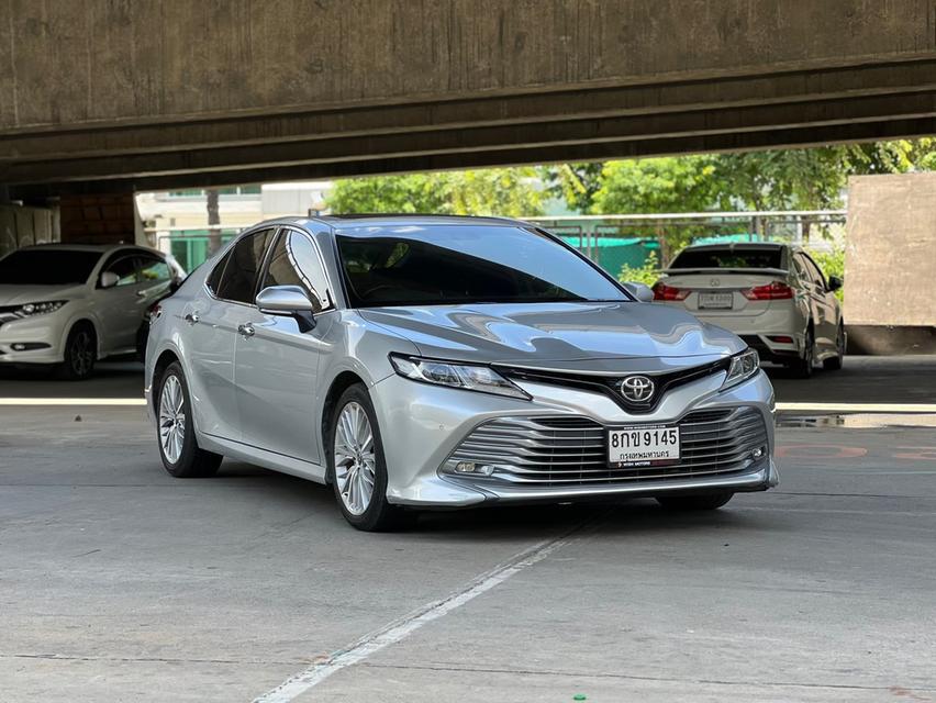 ขายรถ Toyota Camry 2.5G  ปี 2019 สีเทา เกียร์ออโต้