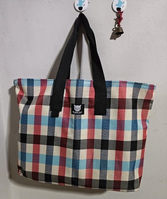 กระเป๋าเสื้อผ้า กว้าง ใส่สัมภาระได้เยอะ