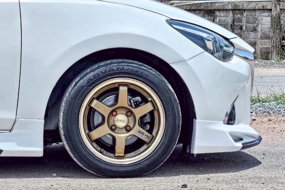 MAZDA2 1.3 HIGH CONNECT A/T 2018 9