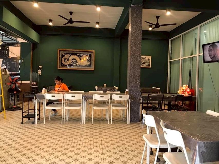 อาคารพาณิชย์ อำเภอบ้านบึง 9