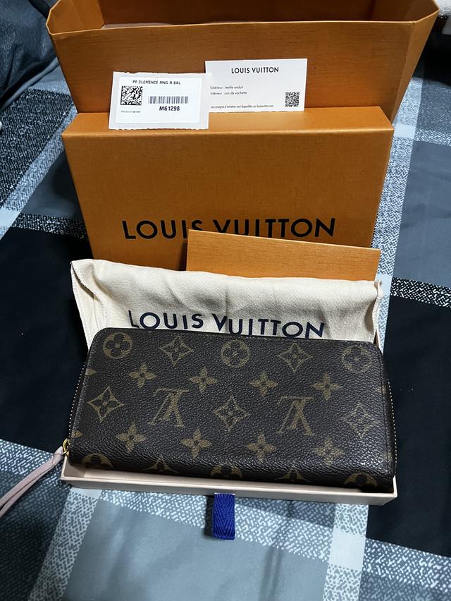 กระเป๋าสตางค์ของแท้ มือสอง