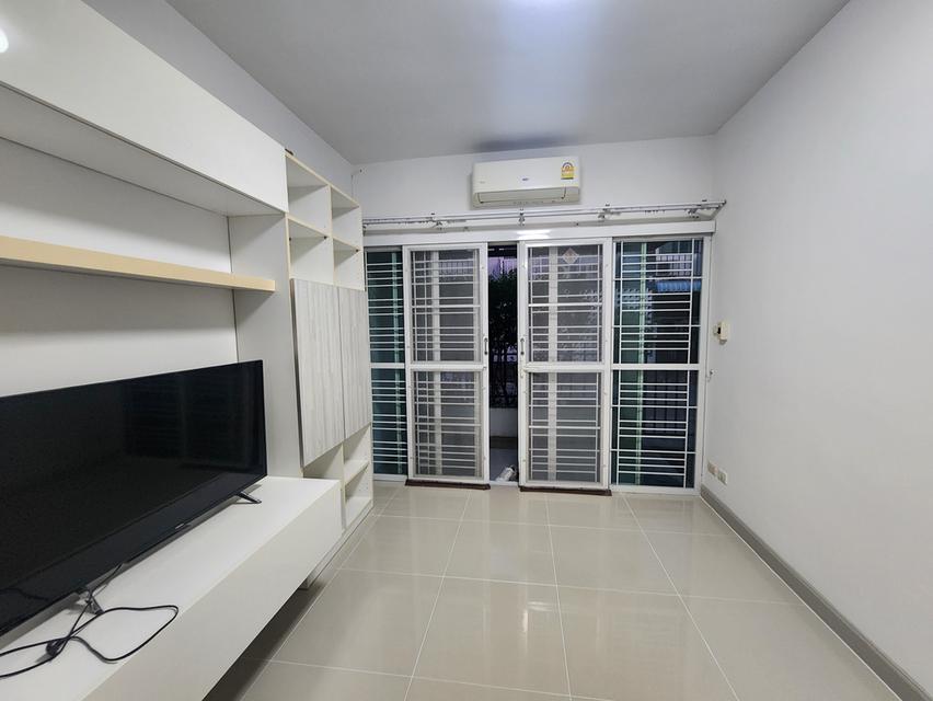 ทาวน์เฮ้า หมุ่บ้านคัลเลอร์ ใกล้เมกะบางนา ราคาพิเศษ 1