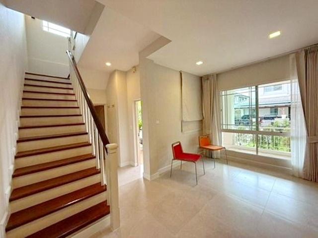 รพ.จุฬารัตน์7 500 ม.คฤหาสน์ 2 ชั้น พระราม9 อ่อนนุช ARL บ้านทับช้าง 2 กม.หลังมุม ตกแต่งครบพร้อมเฟอร์ฯ 3 นอน 3 น้ำ เดอะ พา 3