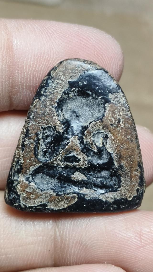 พระปิดตาหลวงพ่อแก้ววัดเคลือวัล พิมพ์หลังแบบ รูปย่อยที่ 2