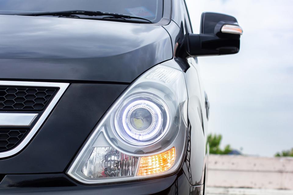 Hyundai H1 A2 2.5 Deluxe 2012 จด 2013 3