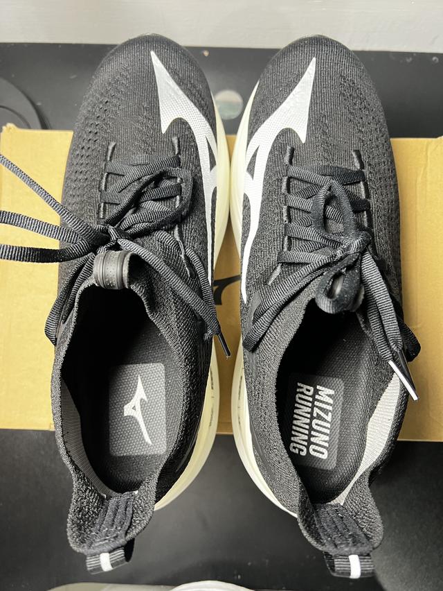 mizuno neo vista 2 รองเท้าวิ่ง super trainer
