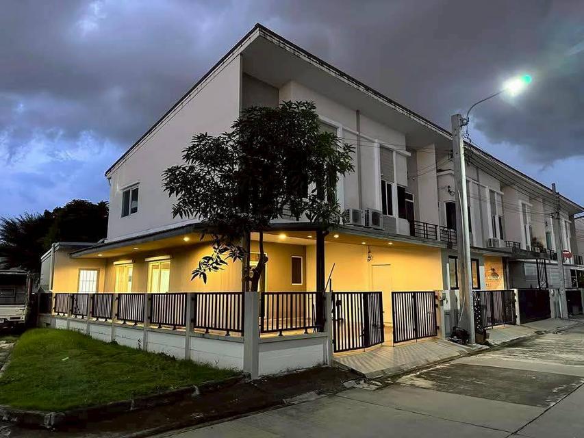 ให้เช่าทาวโฮม หมู่บ้าน CASA CITY BANGNA บ้านว่างพร้อมเข้าอยู่ 1