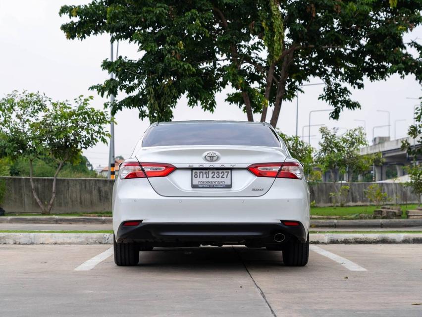 ขาย Toyota Camry 2.0G ปี19 6