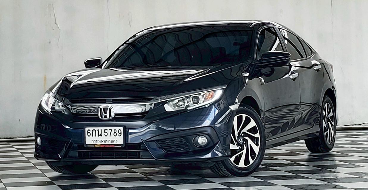 🚗HONDA CIVIC FC 1.8 EL เกียร์ ปี 2016🚗⭐ฟรีดาวน์ 8,xxx/84 งวด