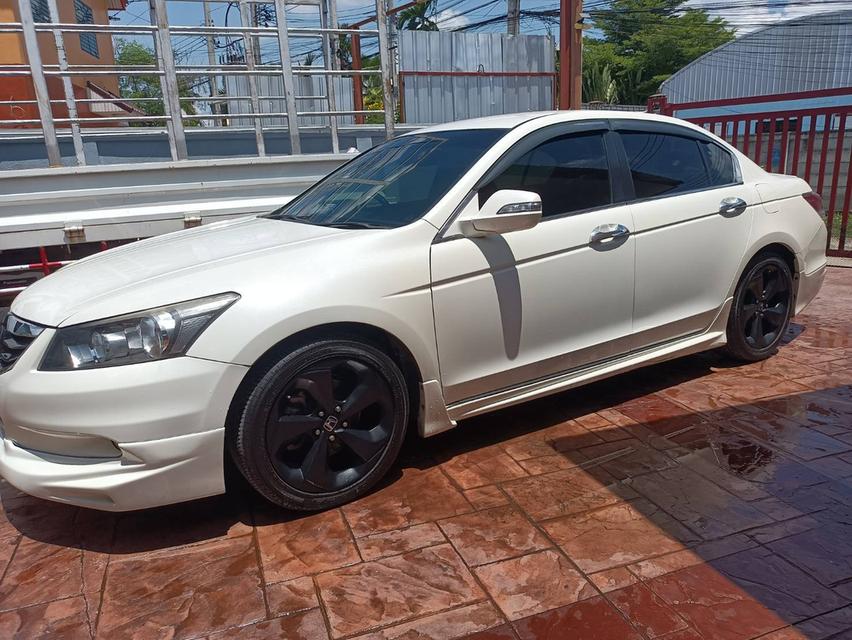 ขาย HONDA ACCORDปี2011 ใช้งานน้อย สภาพสวย