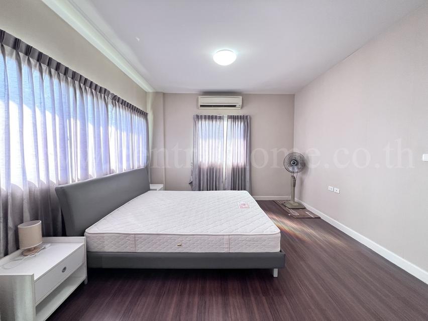 บ้านแฝด พร้อมพัฒน์ พรีวา ถนนปัญญาอินทรา ใกล้ซาฟารีเวิลด์ 7