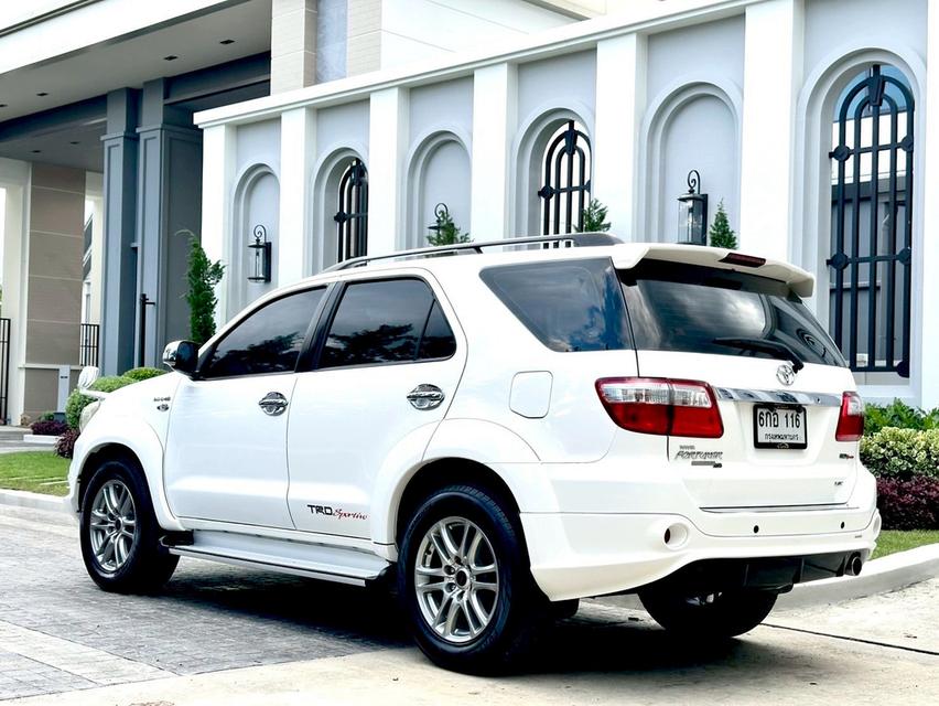 toyota fortuner 3.0 TRD 4WD รูปย่อยที่ 3
