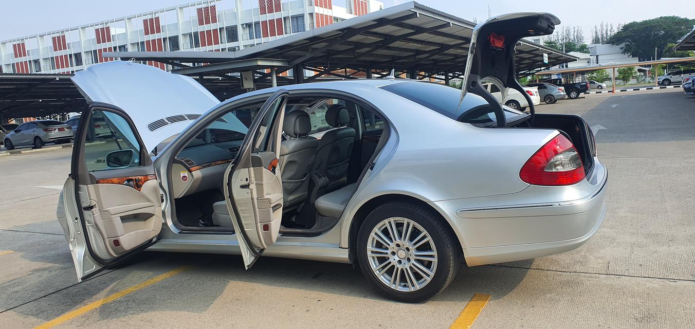 ขายรถ Benz E200 NGT หน้าธนู ได้ถอดชุดGAS NGT ออกจากรถแล้ว ด้วยเครื่องKompressor 1.8 Elegance W211 ปี 2007