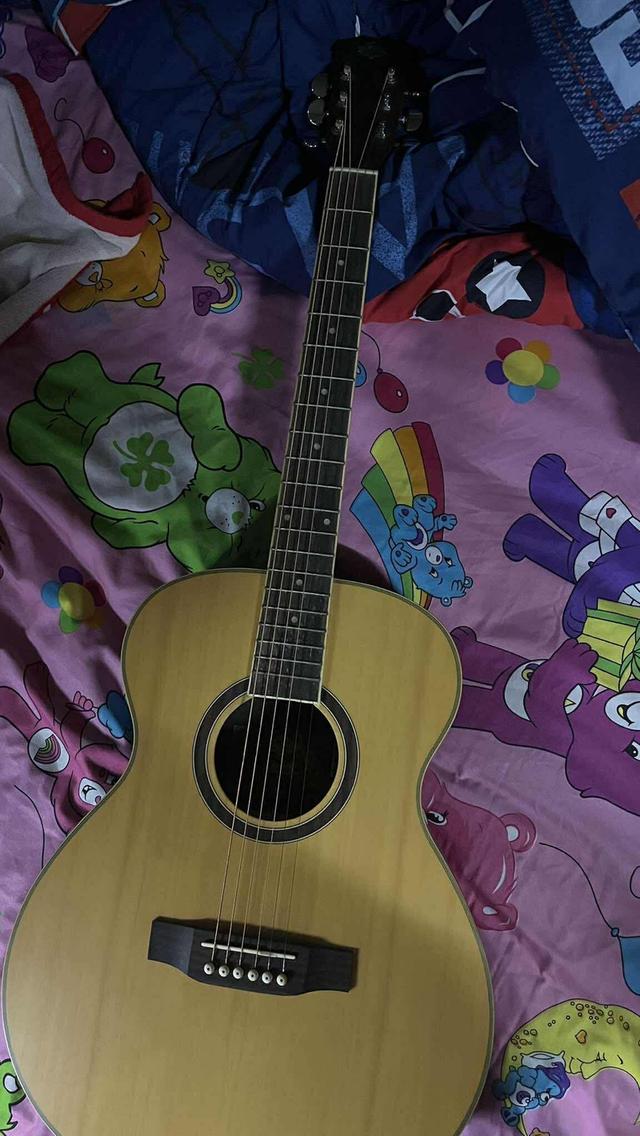 กีต้าร์โรมีโอ40นิ้วมือสอง