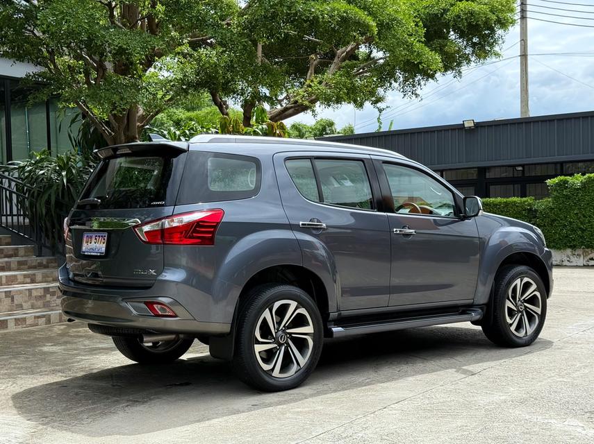 2018 ISUZU MIX 3.0 4WD รุ่น TOP สุด รถสภาพสมบูรณ์พร้อมใช้งาน รถวิ่งน้อย เข้าศูนย์ทุกระยะ ไม่เคยมีอุบัติเหตุครับ