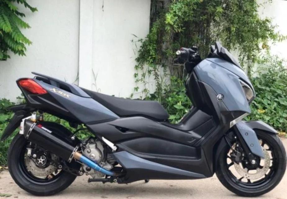 Yamaha XMAX300 สีเทาแลมโบสวยๆ 2