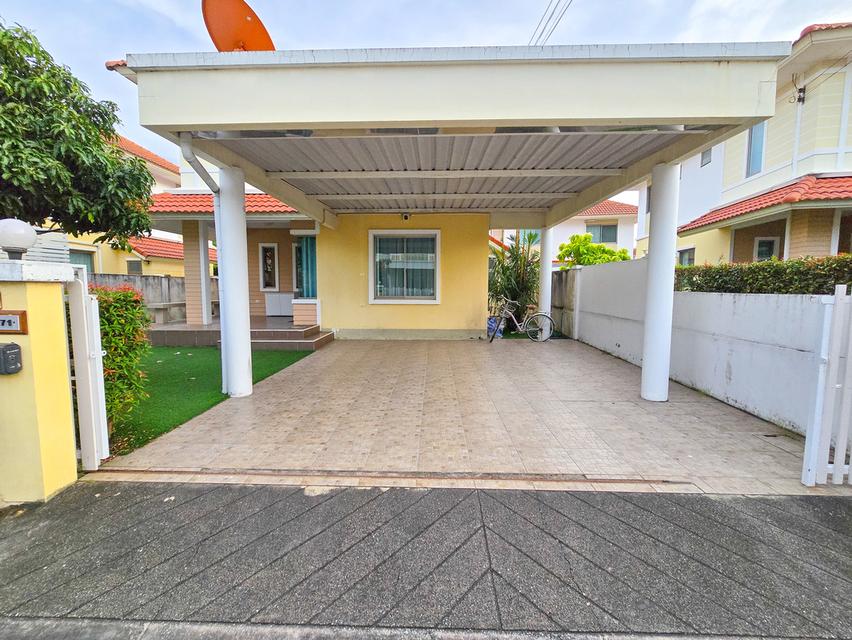 ให้เช่า บ้านเดี่ยว 2 ชั้น หมู่บ้าน เฮ้าส์ ออฟ เดอะ คานารี่ – สวนเสือศรีราชา บ้านสวย เฟอร์นิเจอร์บิ้วอิน พร้อมเครื่องใช้ไฟฟ้าครบ จอดรถได้ 2 คัน พร้อมเข 2