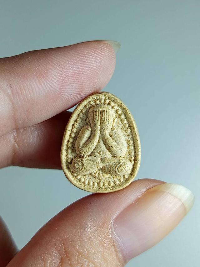 พระปิดตา 2