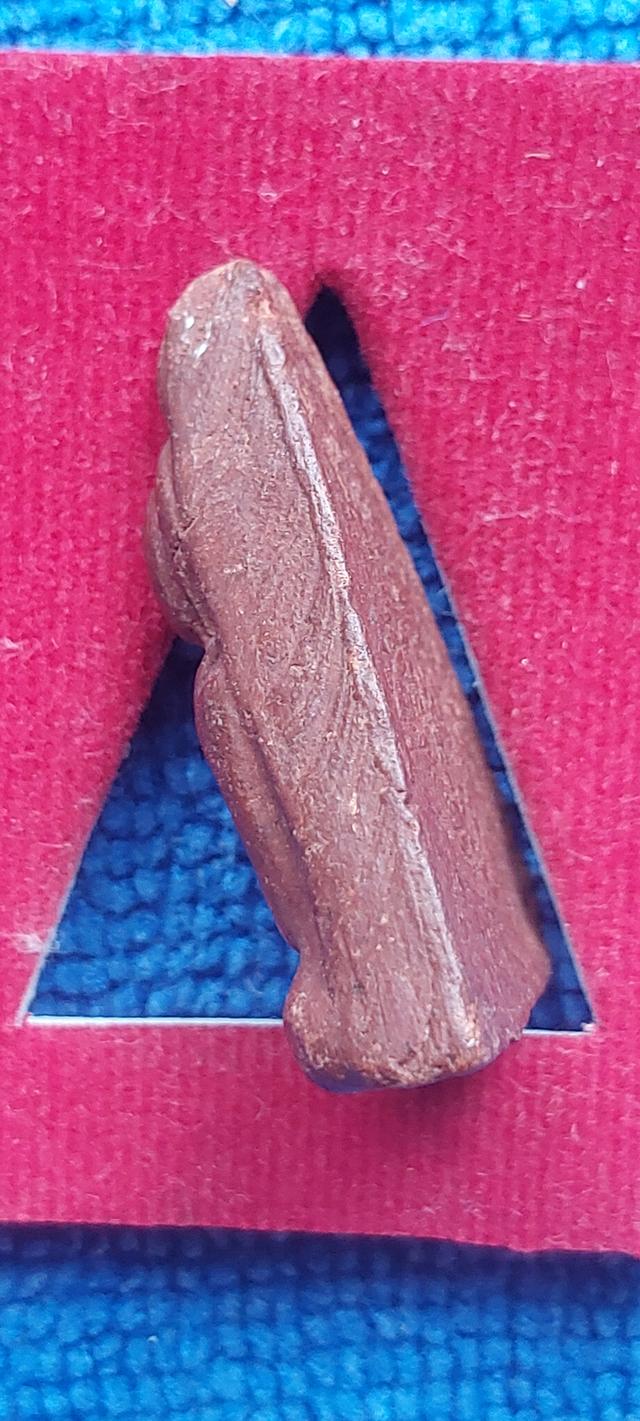 พระนางพญาพิมพ์เข่าโค้ง หลังยันต์ดวง ปี2514 รูปที่ 3