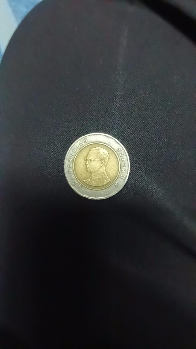 เหรียญ10฿ปี2537สนใจสอบถามได้ รูปที่ 3