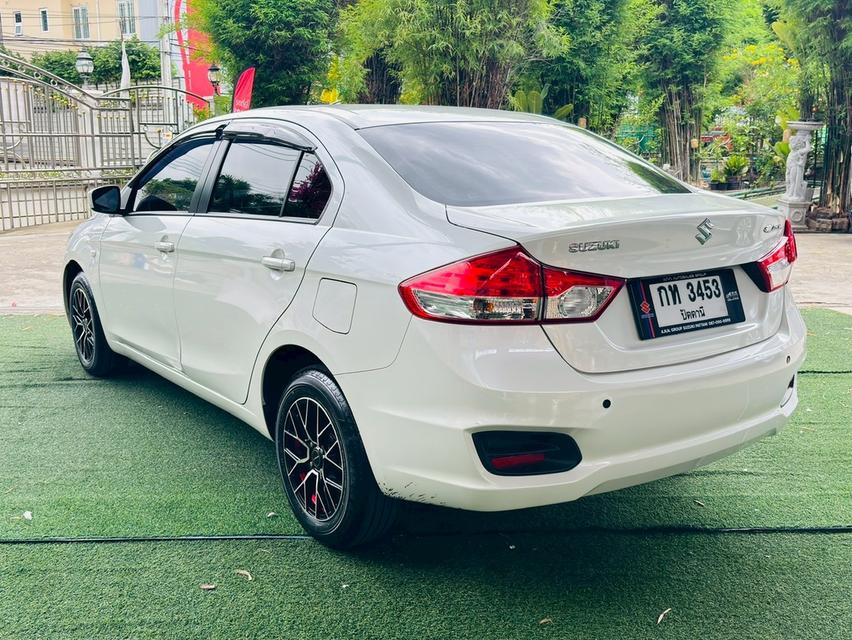 Suzuki Ciaz ตัว GL ปี2023 เครื่องยนต์เบนซิน AUTO  ไมล์แท้ 100%คะวิ่งมาน้อยมากๆคะ15,xxxกว่ากิโลคะ  11