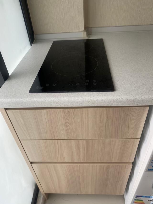 Episode condo พหล-สะพานใหม่ 12