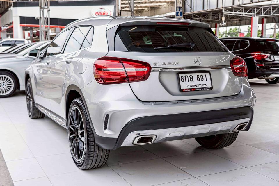 รหัสรถ NP891 BENZ GLA250 AMG FACELIFT 2019 10