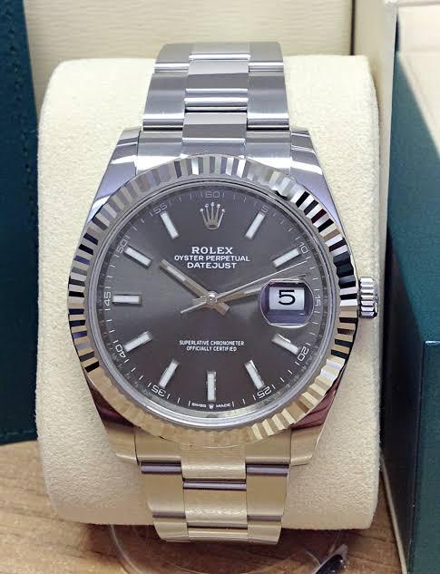 Rolex Datejust 41mm Rhodium Gray Dial 3