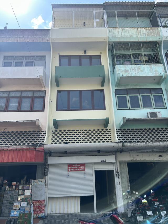 ขายหรือให้เช่าตึกแถว 4 ชั้น ซอยด่านสำโรง สมุทรปราการติดถนนใหญ่ 1