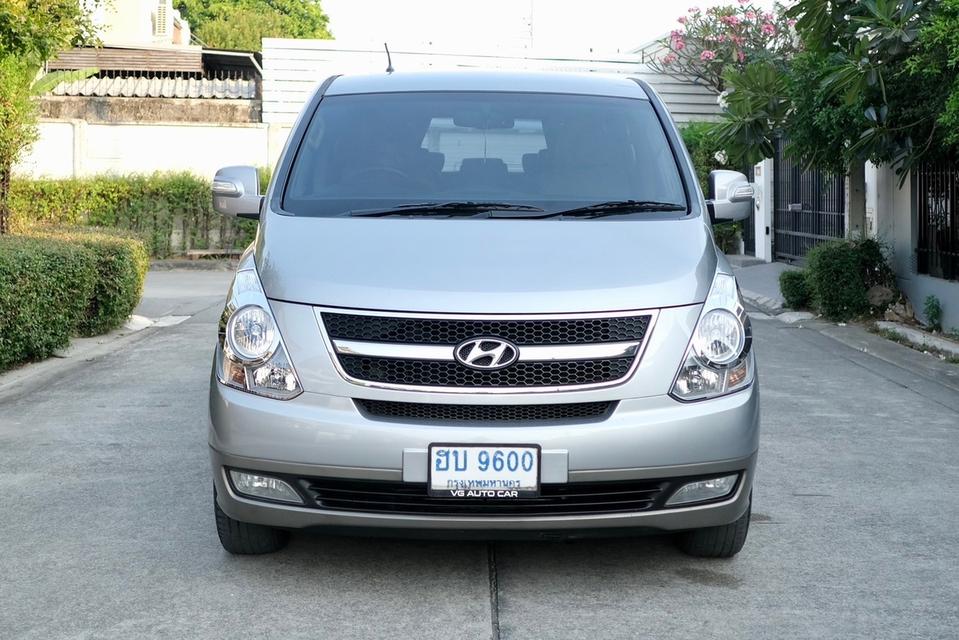  Hyundai H1 2.5 Deluxe (A2) ออโต้ ดีเซล สีเทา ปี2012 ไมล์: 1xx,xxx กม. 17