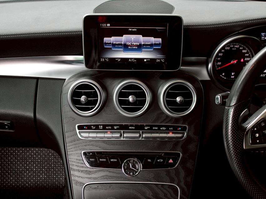 BENZ C-CLASS C300 AMGC300 BLUETECHYBRID W205 2015 14