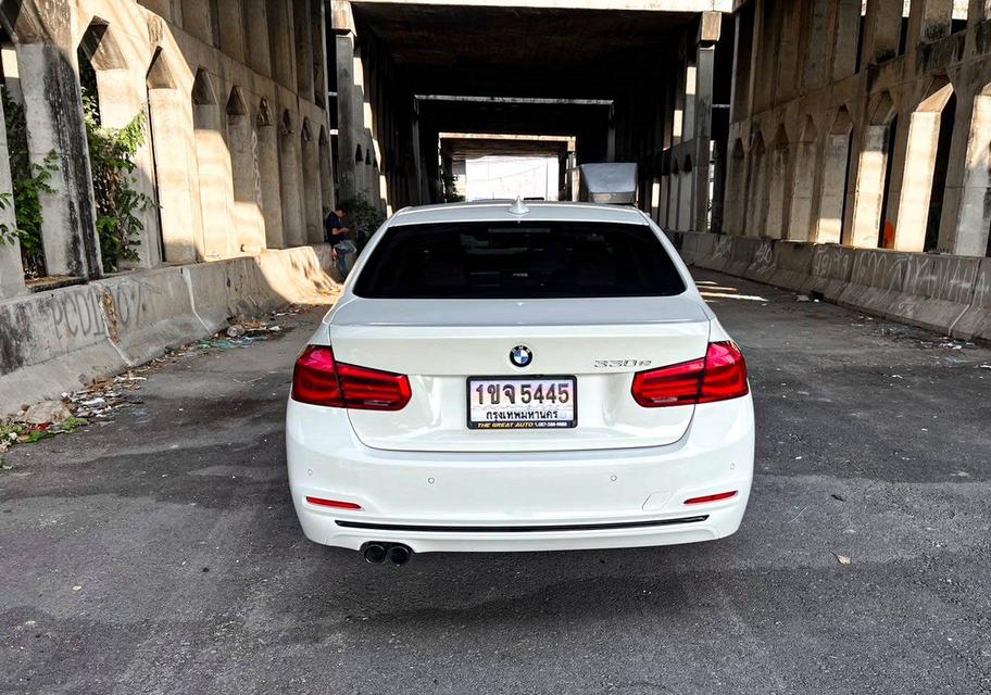 BMW SERIES3 330e 2.0 Sport ปี 2019 โฉม G20 ปี 2018 เครื่อง เบนซิน สีขาว ไมล์ 107,087 km. 6