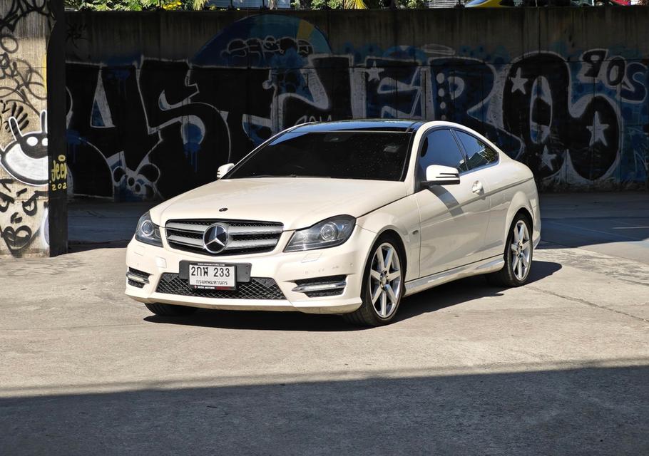 Mercedes Benz C180 CGI Coupe AMG W204 ปี 2012 