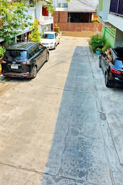 ใกล้BTS สะพานควาย 750 ม. ซ.อินทามระ 1-8 ทาวน์เฮ้าส์ 2 นอน 1 น้ำ 25 ตร.วา.200 ตร.ม. ใจกลางพญาไท 5