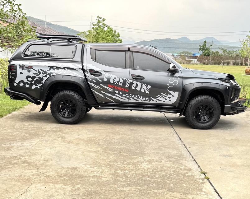 Mitsubishi Triton2.4GT Auto 4WD Premium รูปที่ 3
