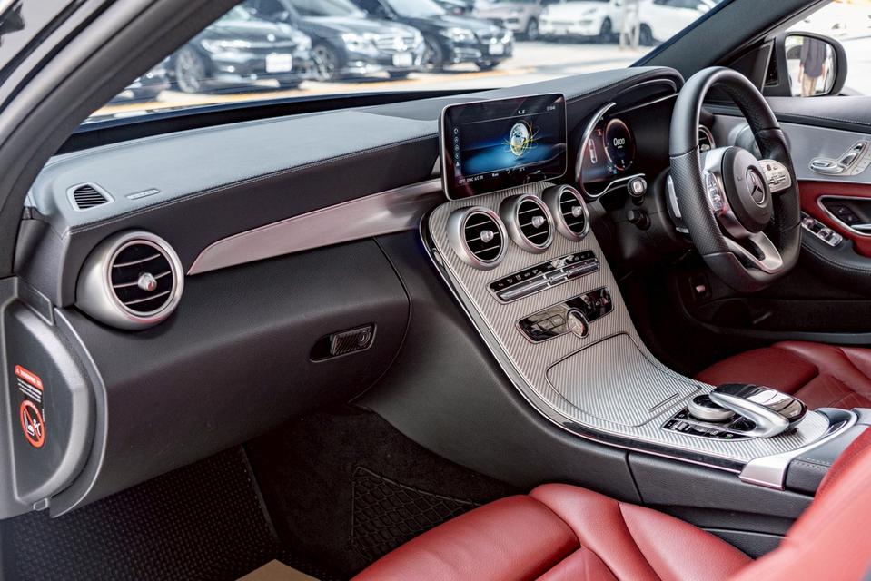 รหัสรถ NP8230 รุ่นรถ : BENZ C220d AMG DYNAMICปีรถ : 2019 รูปที่ 9