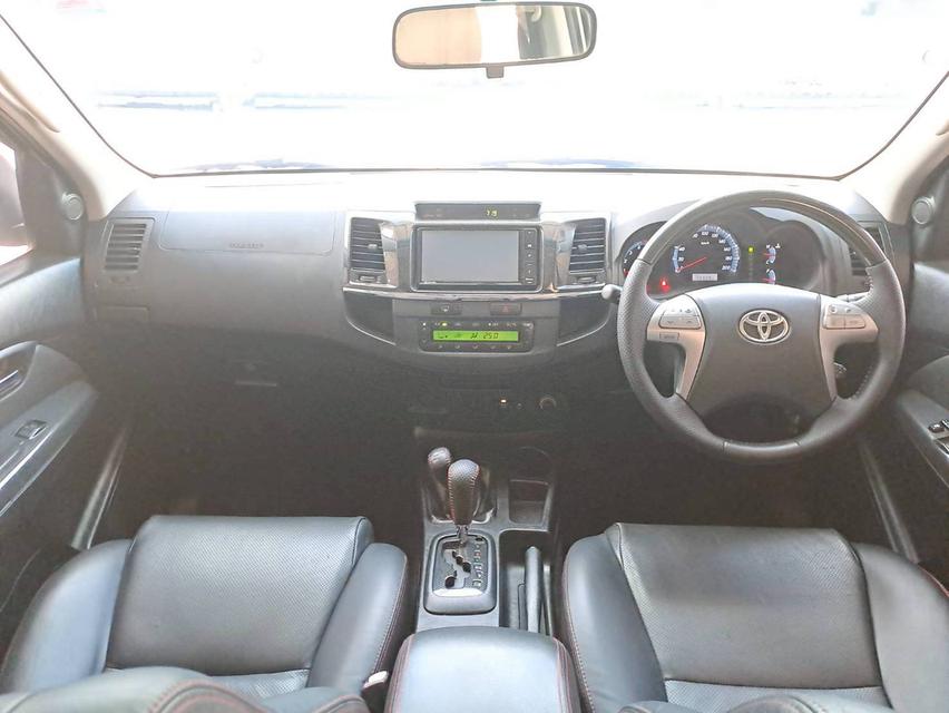 Toyota Fortuner 3.0 V รุ่น TRD Sportivo  4WD รุ่นท็อปสุด ปี2014 สีขาว 16