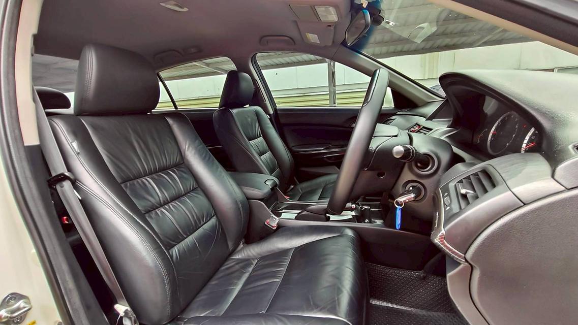 ขาย Honda Accord 2.0EL ปี12 13