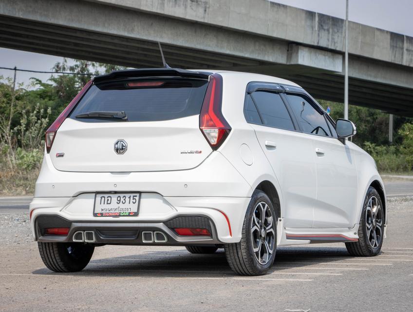 MG3 1.5 X Sunroof ปี2021 4