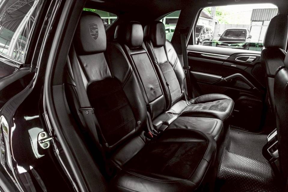 รหัสรถ PR1277 Porsche Cayenne S E-Hybrid Platinium Edition Package (2017) 11