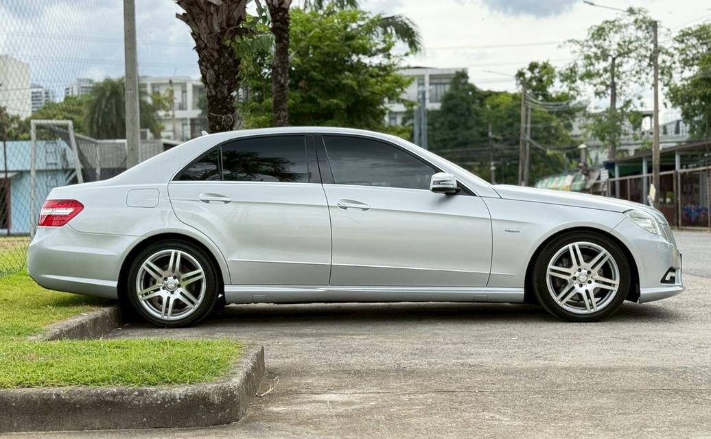 Benz E250 CDI AMG (w212) ปี 2011 รถมือเดียว เครื่องดีเซล Turbo ประหยัด ดูแลง่าย รูปที่ 5