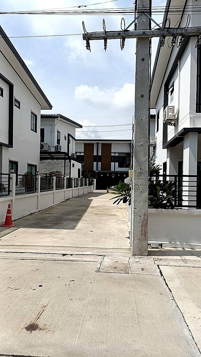 ขายทาวน์เฮ้าส์ 2 ชั้น หมู่บ้าน NC ปาล์มพาร์ค 2 6