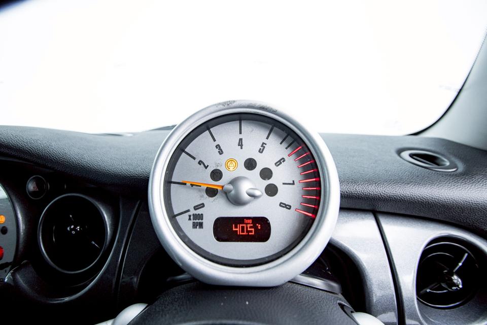 MINI COOPER 1.6 R50 2011 ราคา 309,000 บ. (ขายสดเท่านั้น) 10