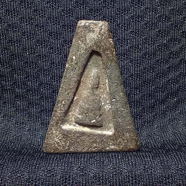 ชุดพระผงสุพรรณ พิมพ์อู่ทองออกศึก รุ่นจงอางศึก 6